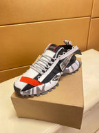 Thick soled Fashion Matching Sneakers