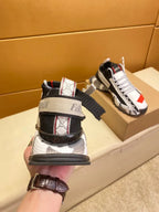 Thick soled Fashion Matching Sneakers